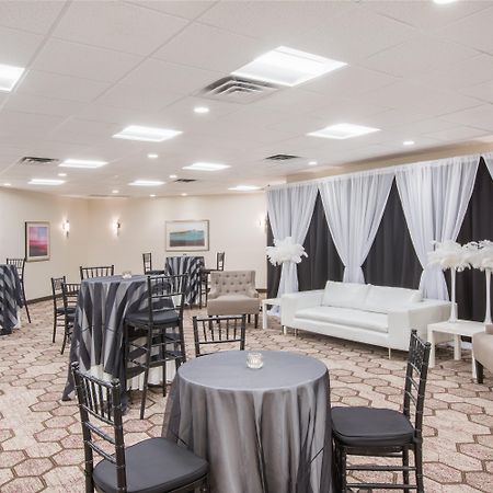 Ac Hotel By Marriott Portland Lake Oswego Extérieur photo