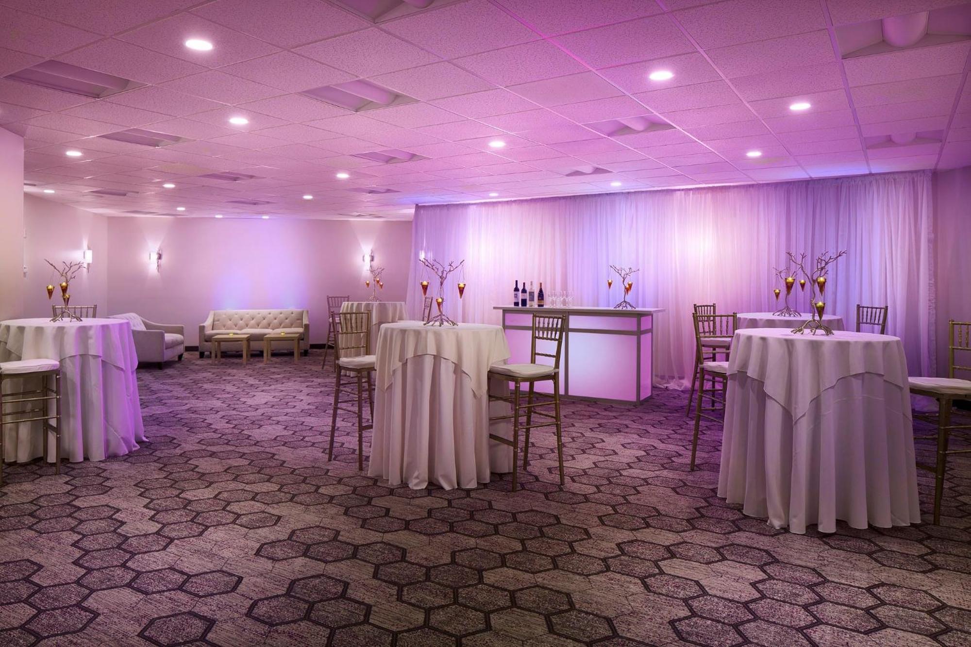 Ac Hotel By Marriott Portland Lake Oswego Extérieur photo